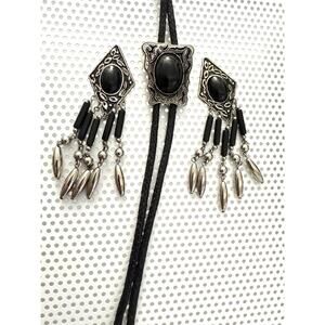 Tara Western Style Silver Plated Bolo Tie and Pierced Earrings Set